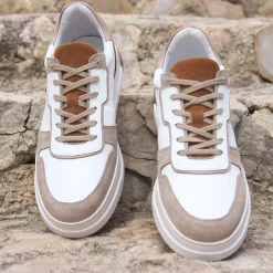 Best Sale Baskets Léo cuir blanc camel Homme Baskets