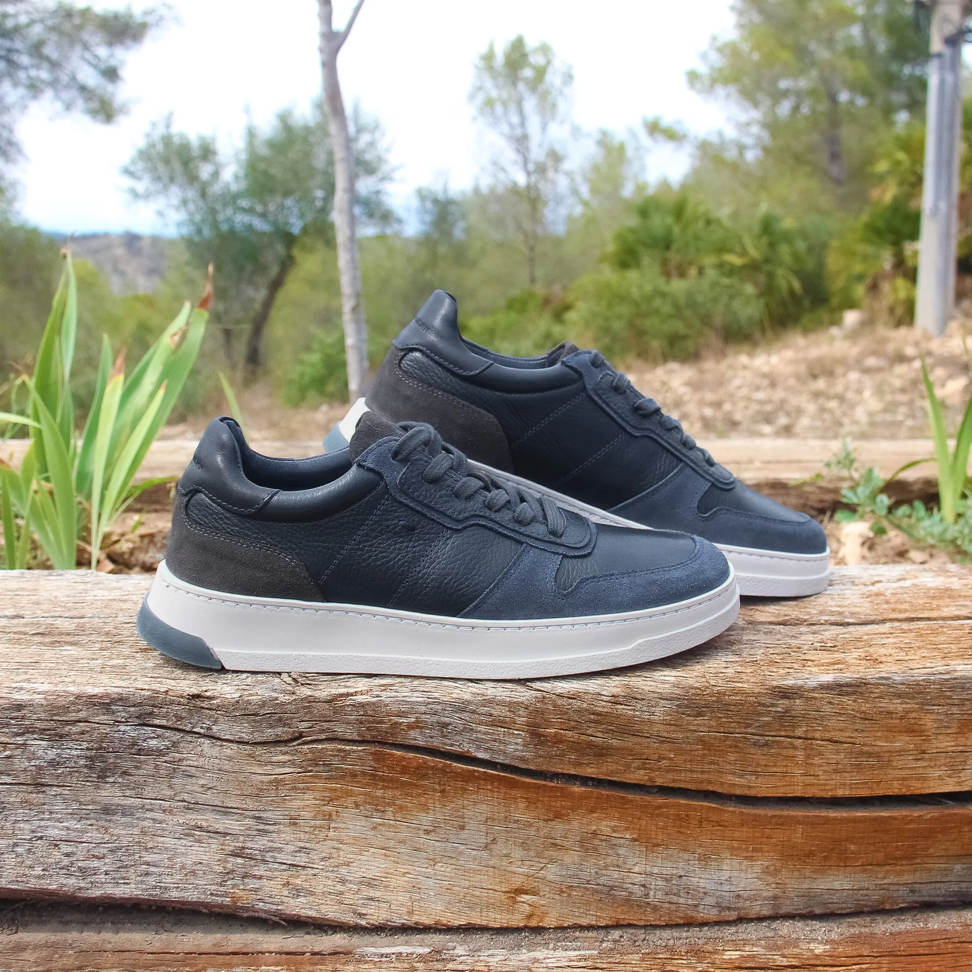 Hot Baskets Léo cuir bleu Homme Baskets