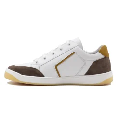 Shop Baskets rétro homme cuir blanc taupe Homme Fins De Série Solidaires