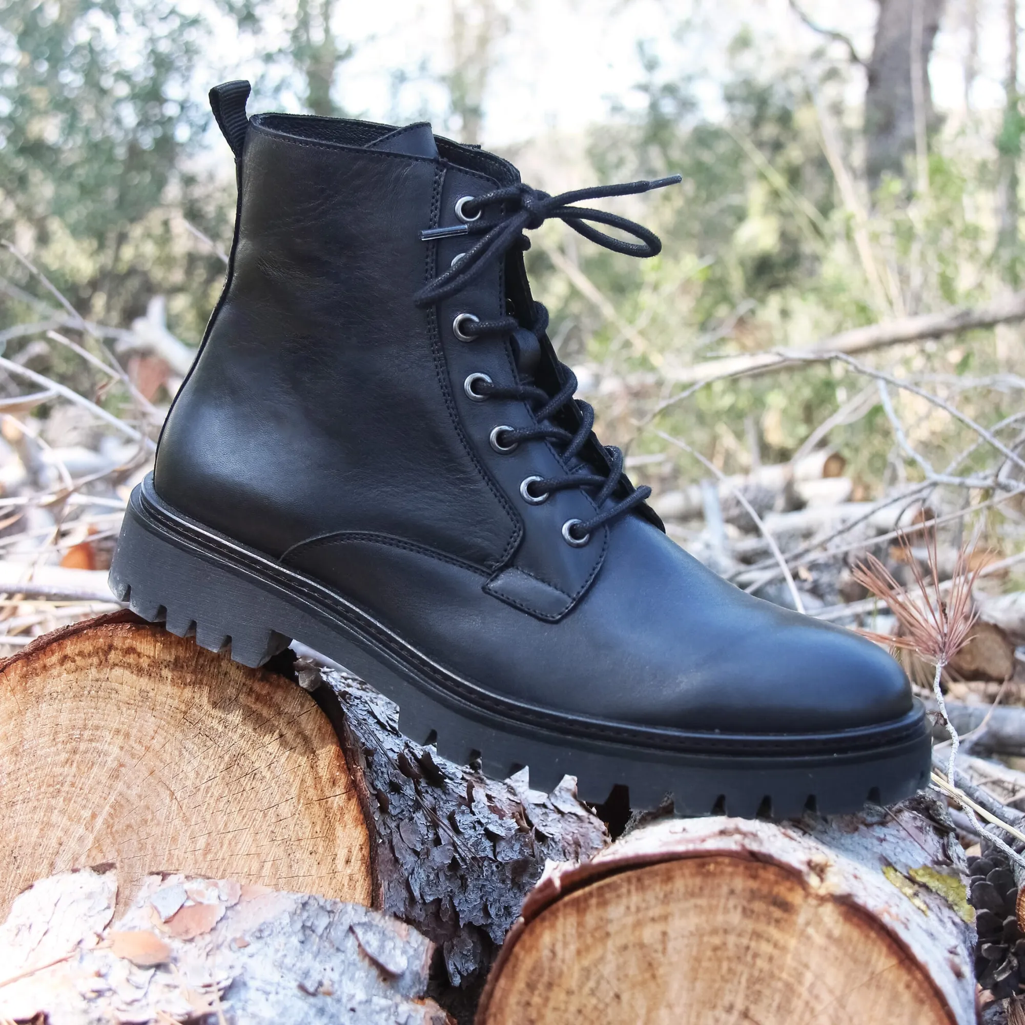 Hot Boots à lacet crantées cuir Homme Boots