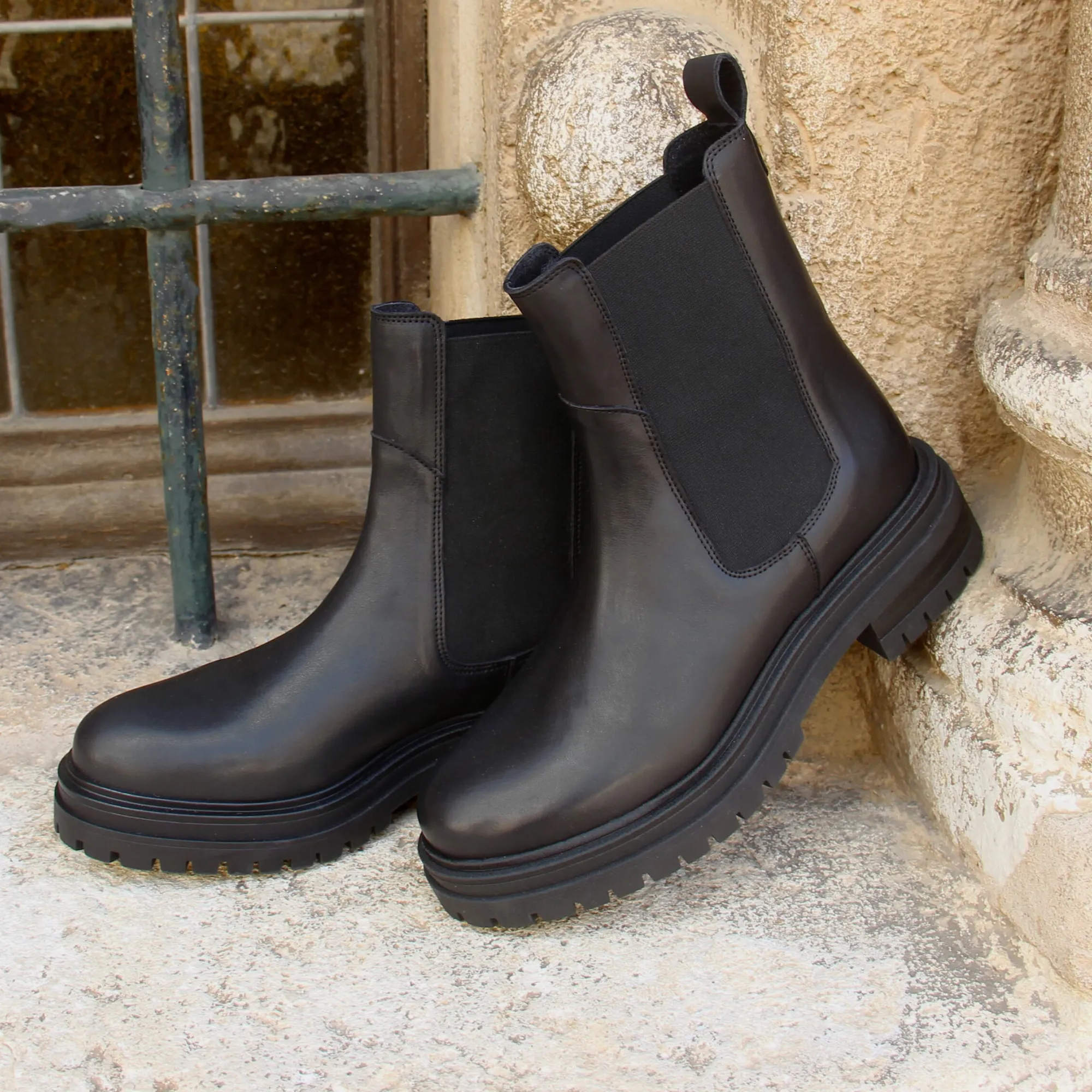 Online Bottines Chelsea crantées cuir Femme Bottines & Bottes