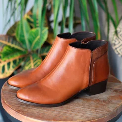 Hot Bottines moyen talon cuir Femme Bottines & Bottes
