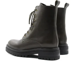 New Bottines ranger crantées cuir Femme Bottines & Bottes