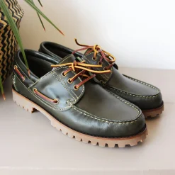 Online Chaussures bateau crampons cuir vert Homme Chaussures Bateau