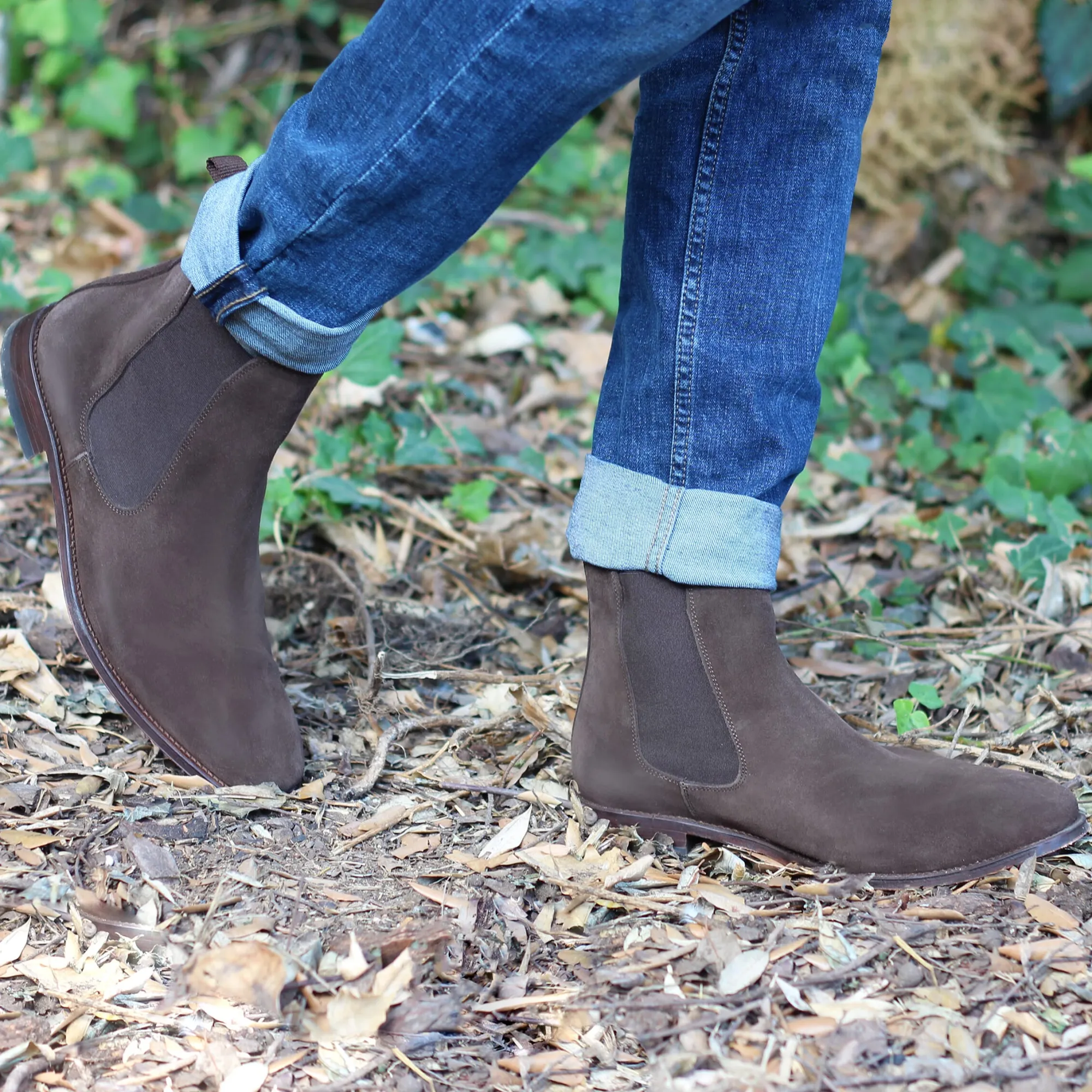 Sale Chelsea boots cuir daim Homme Fins De Série Solidaires