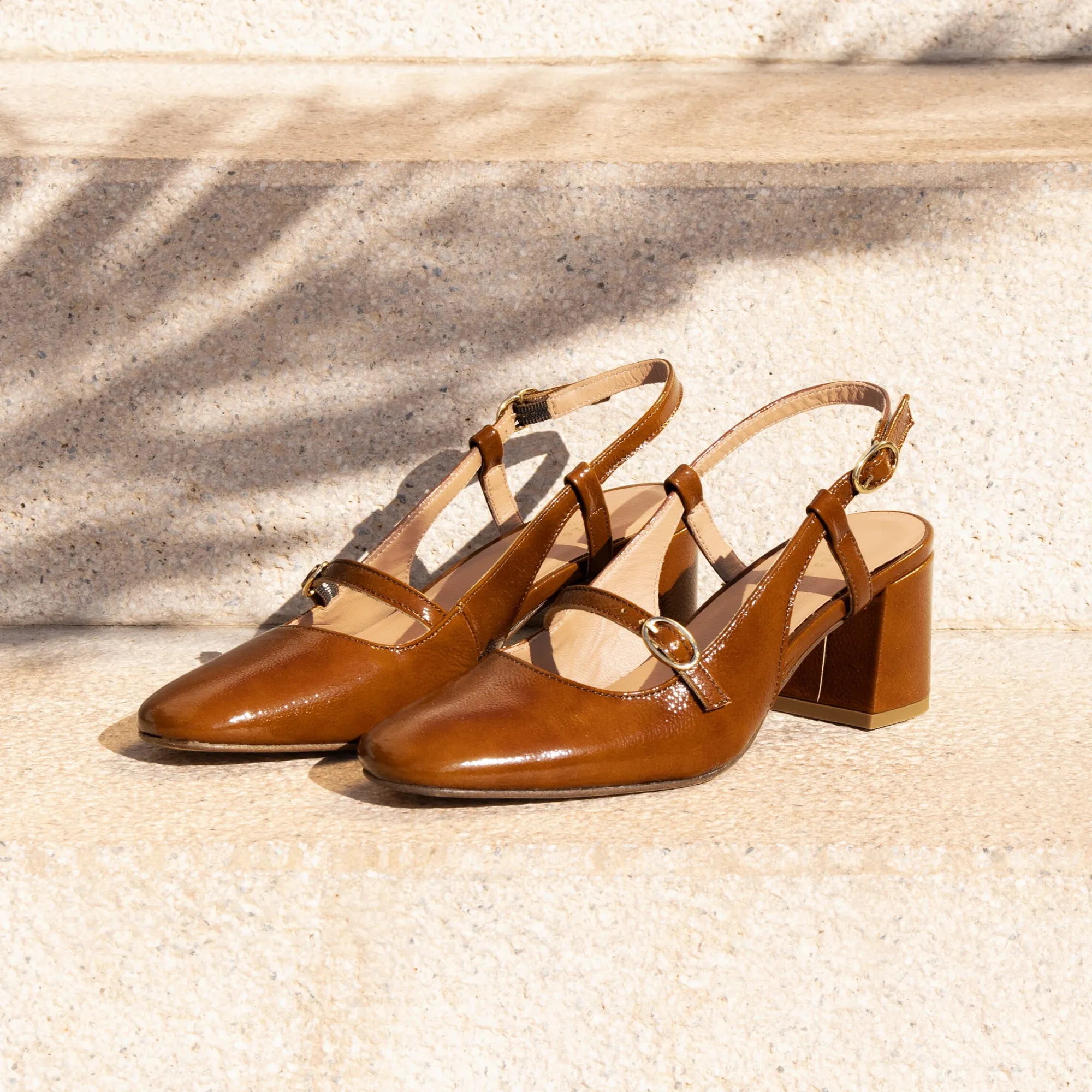Outlet Escarpins slingback cuir vernis Femme Sandales|Escarpins