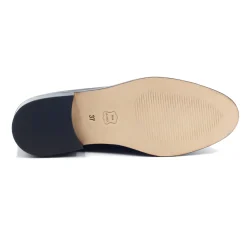 New Mocassins cuir bleu Femme Mocassins & Derbies