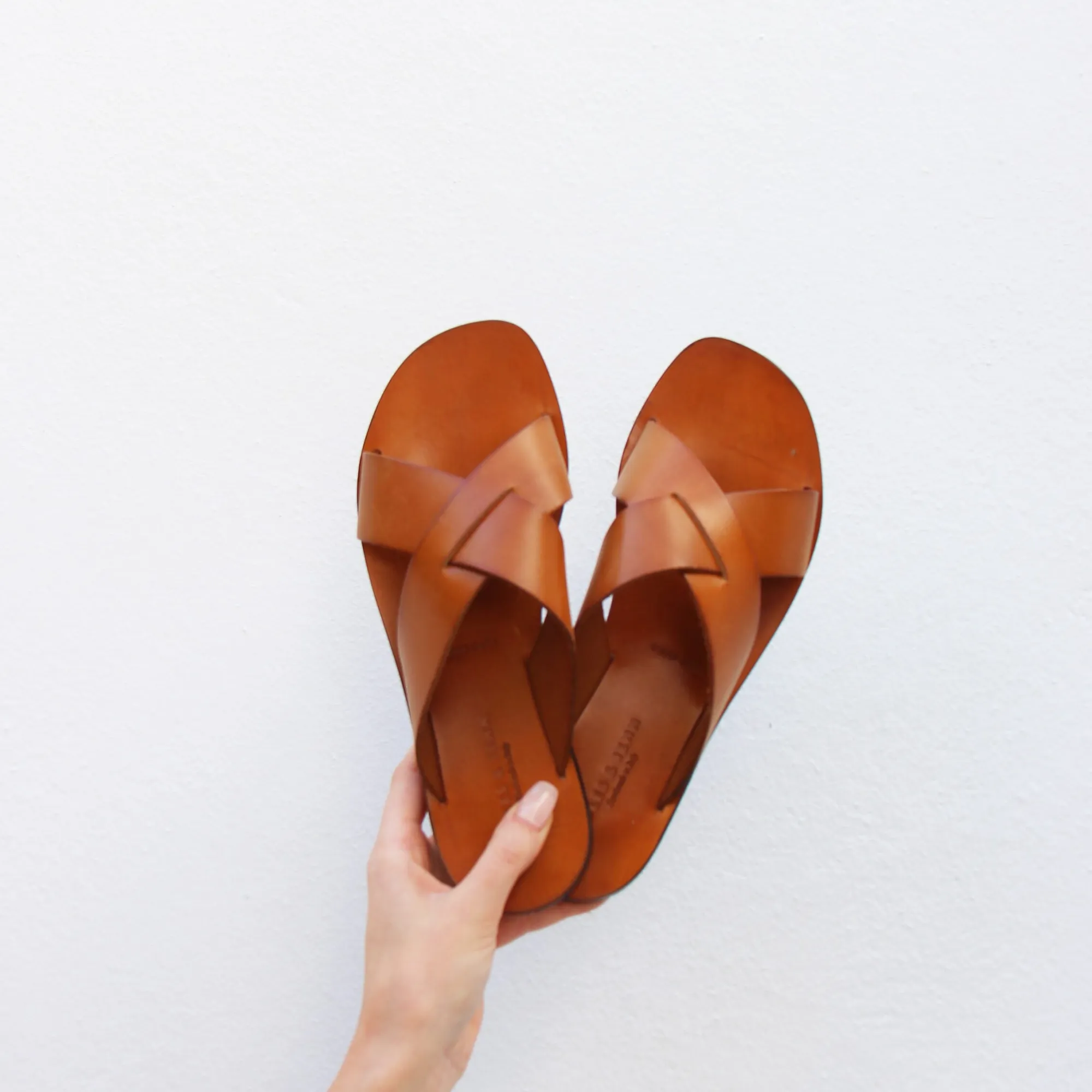 Sale Mules plates cuir Femme Sandales