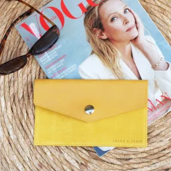 Best Pochette enveloppe cuir upcyclé jaune Femme Dressing Recyclé|Pochettes
