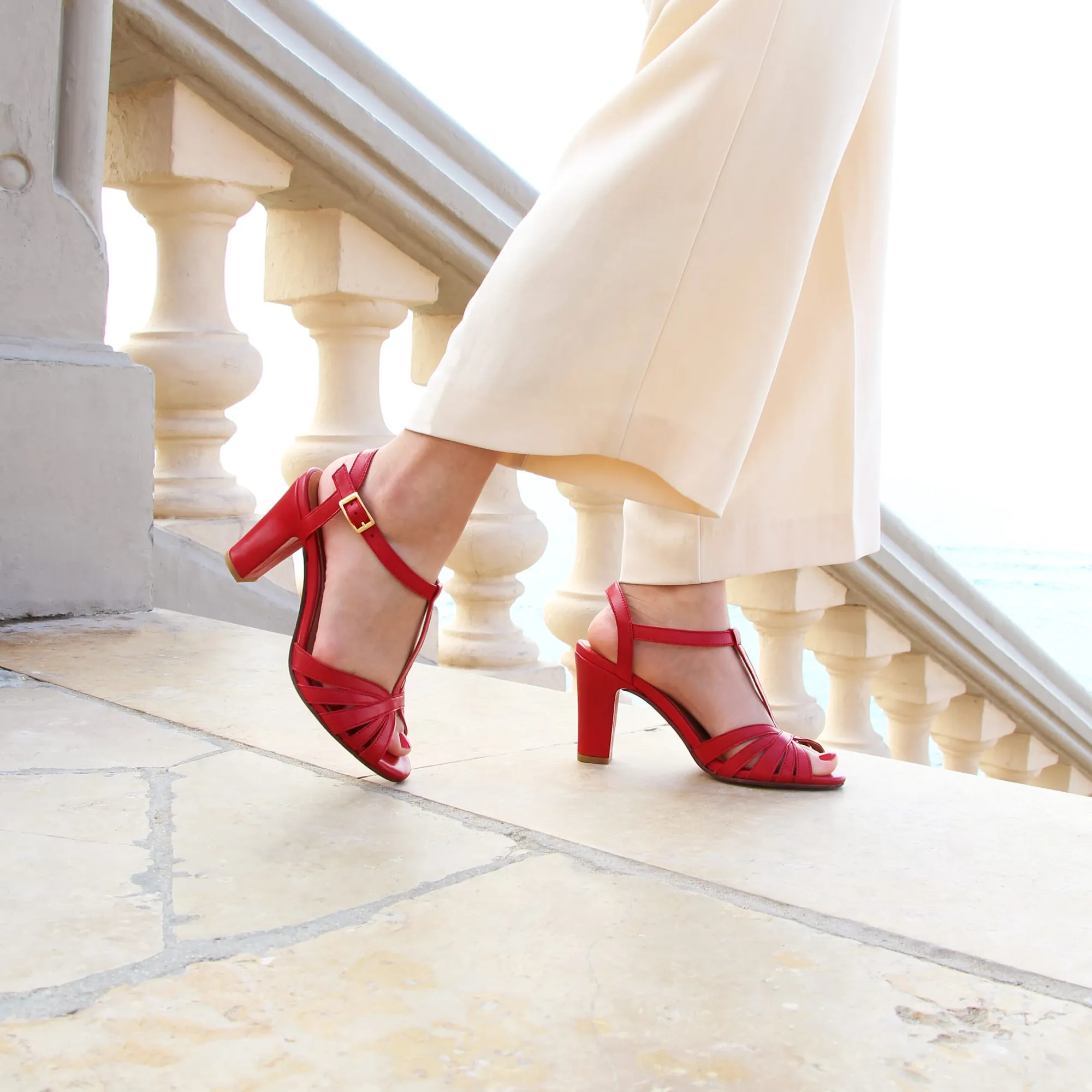 Store Sandales talon brides cuir Femme Sandales
